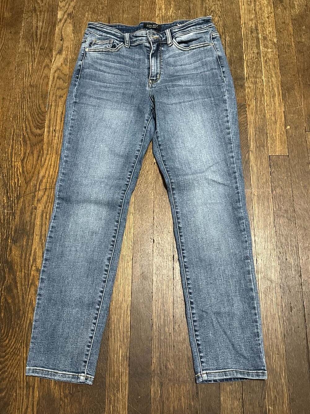 Judy Blue Slim Fit Jeans JB82180MD-CO Size 11/30 Medium Wash Stretch Denim
